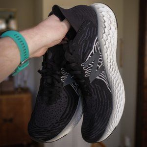 New Balance Men's Fresh Foam 1080 v10 Running Shoe, Black/Steel, 11.5
